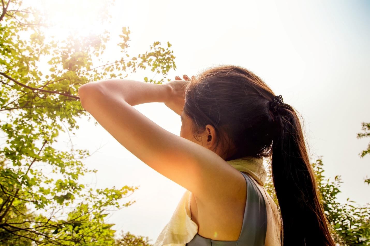 sun exposure causes wrinkles.