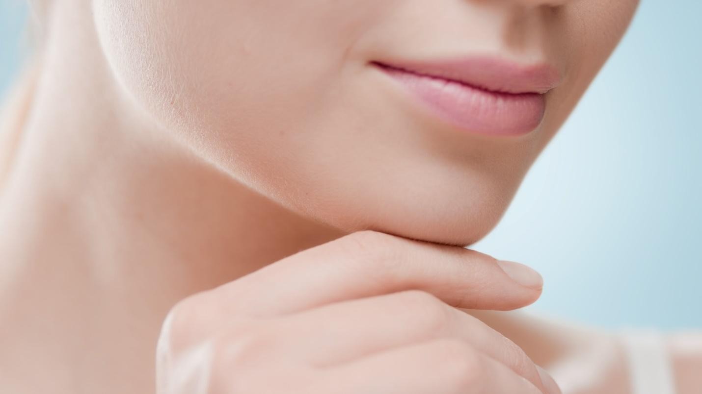 facial contours from jaw slimming injections.